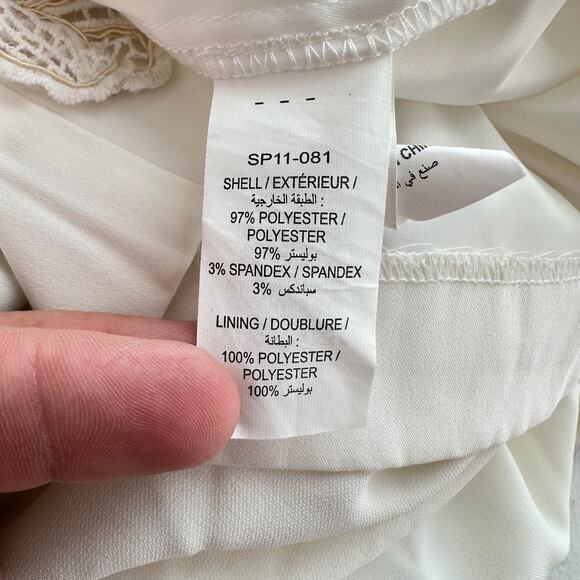 Self Portrait Womens Wedding Bridal Gown Dress Size 0 White Floral Lace Train - Picture 10 of 16